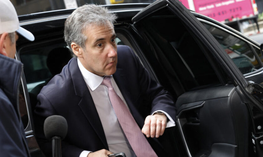 Récit : au procès de Donald Trump, l'intense semaine de son ancien "pitbull" Michael Cohen