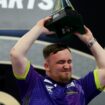 Mit seltenem Neun-Darter: Luke Littler gewinnt Darts-Premier-League