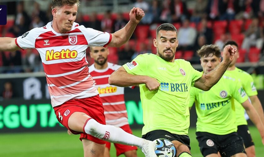 2:2 in Regensburg: Kleiner Vorteil für den SV Wehen Wiesbaden