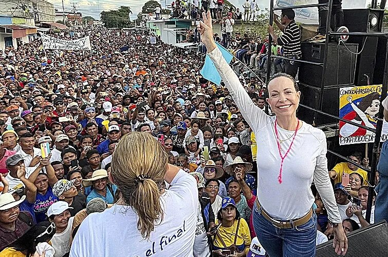 La persecución chavista agiganta la figura de María Corina: "Derrotamos al régimen en la calle y en los corazones"