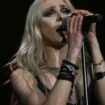 Taylor Momsen wird bei Konzert von Fledermaus gebissen