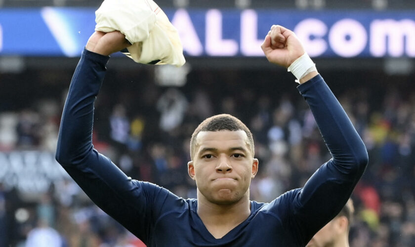 Kylian Mbappé au Real a trouvé les photos parfaites pour célébrer son arrivée à Madrid