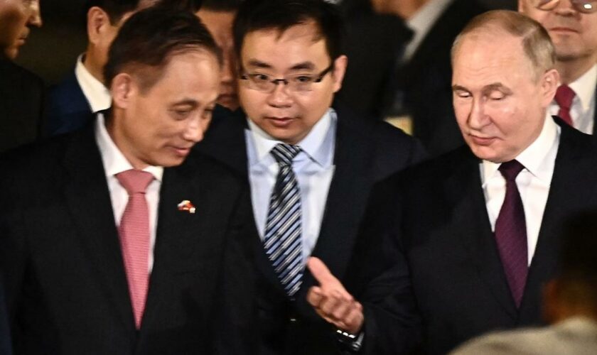 Jetzt geht Putin in Vietnam auf Partnersuche – Wirtschaft und „humanitärer Bereich“ im Fokus