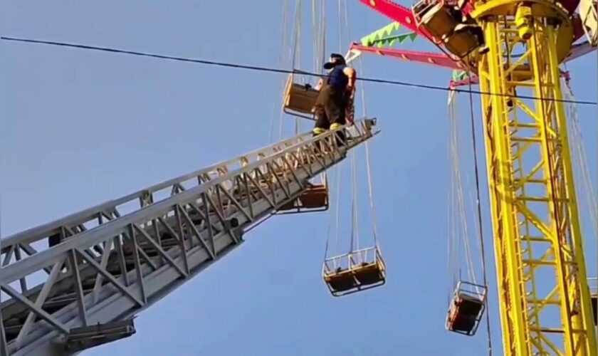 WATCH: Russian amusement park ride malfunctions, trapping a dozen people 50 feet in the air