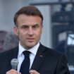 Le président Emmanuel Macron lors de la "Fête de la musique" dans la cour de l'Elysée, le 21 juin 2024 à Paris