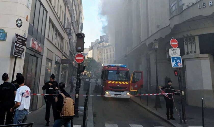 Paris : un incendie en cours dans le secteur du BHV Marais