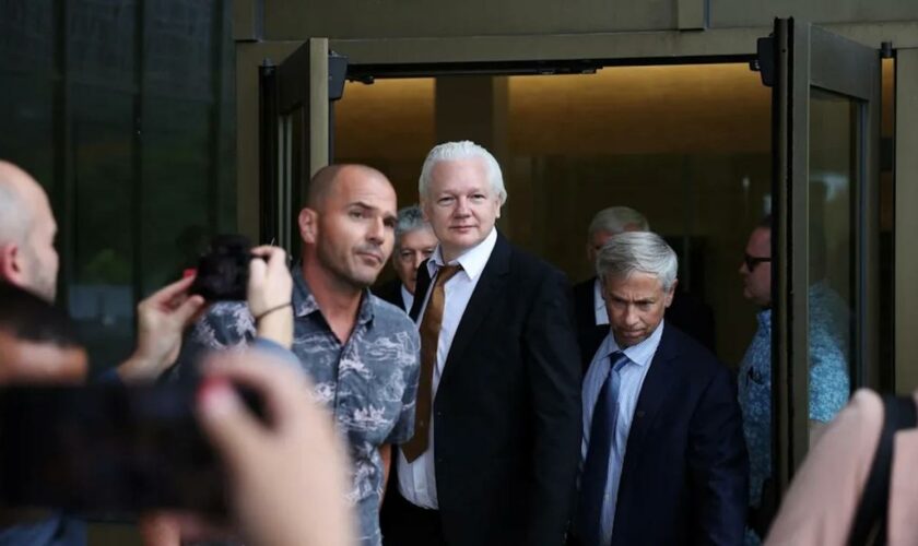 WikiLeaks-Gründer: Julian Assange ist frei