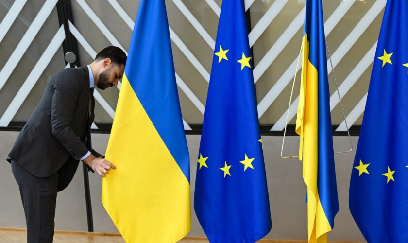 EU-Gipfel in Brüssel: Europäische Union schließt mit der Ukraine Sicherheitsabkommen