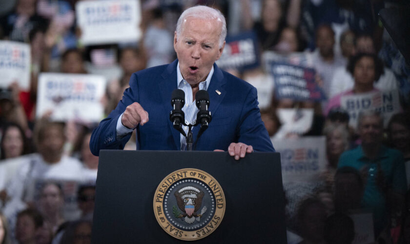 Joe Biden répond aux critiques sur son débat raté contre Donald Trump, et en profite pour faire son autocritique