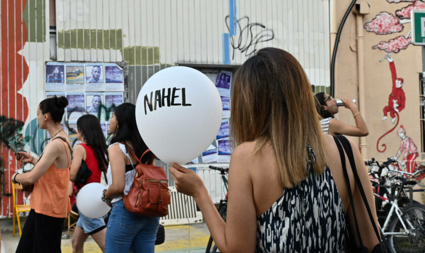 Plusieurs centaines de personnes réunies à Nanterre pour rendre hommage à Nahel