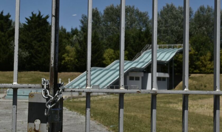 À Draveil, la piscine de l’île de loisirs restera fermée : « le délégataire refuse d’assurer la gestion »