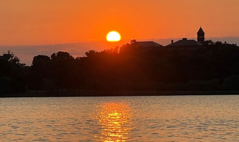 D.C.-area forecast: A simmering start to summer, rising to a boil this weekend