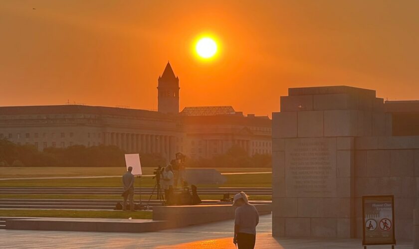 D.C.-area forecast: Dangerous heat continues today, with a chance of late-day storms