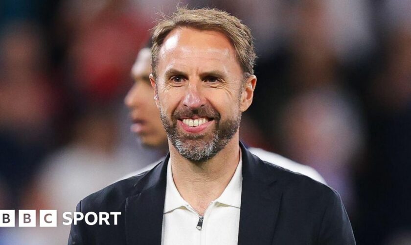 Photo of England manager Gareth Southgate smiling