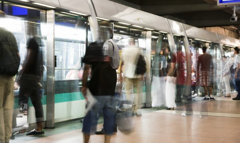 Expulsions – Le RN remercie Valérie Pécresse d’avoir relié Châtelet à Orly en seulement 25 minutes