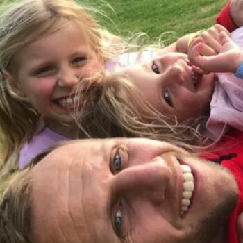 Rob Burrow's poignant final messages for his children are too upsetting for wife Lindsey