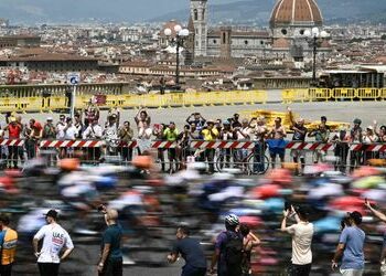 Tour de France: Unfall beim Auftakt - Jan Hirt bricht sich drei Zähne