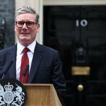 Le nouveau Premier ministre britannique Keir Starmer au 10 Downing Street le 5 juillet 2024