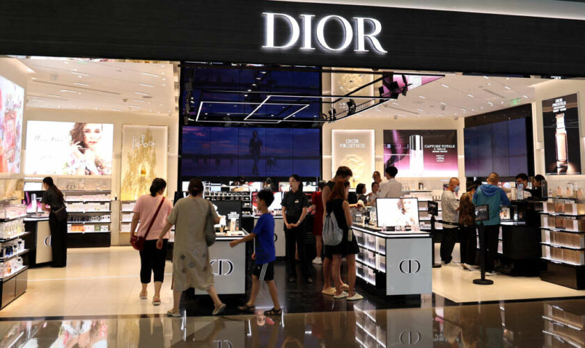 En Italie, des sacs de luxe Dior et Armani fabriqués par des travailleurs exploités