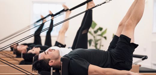 Reformer Pilates: Darum ist der Trendsport so beliebt