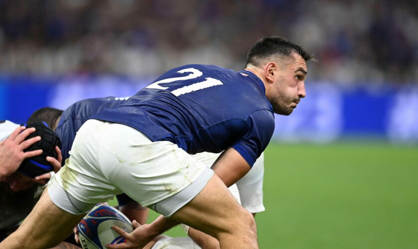 Uruguay - France : dans la tempête, les Bleus font la course en tête, suivez le match en direct