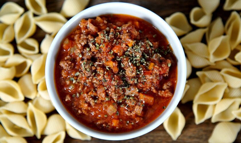 Einfach, schnell, lecker: Leckeres Rezept im Video: Die beste Bolognese der Welt