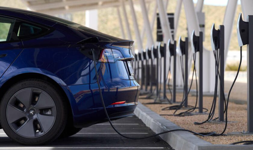 Voitures électriques : aux États-Unis, 1,7 milliard de dollars de subventions à la filière