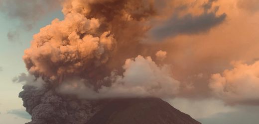 Vulkane in Italien: Wie gefährlich ist die Lage am Stromboli und den Campi Flegrei?