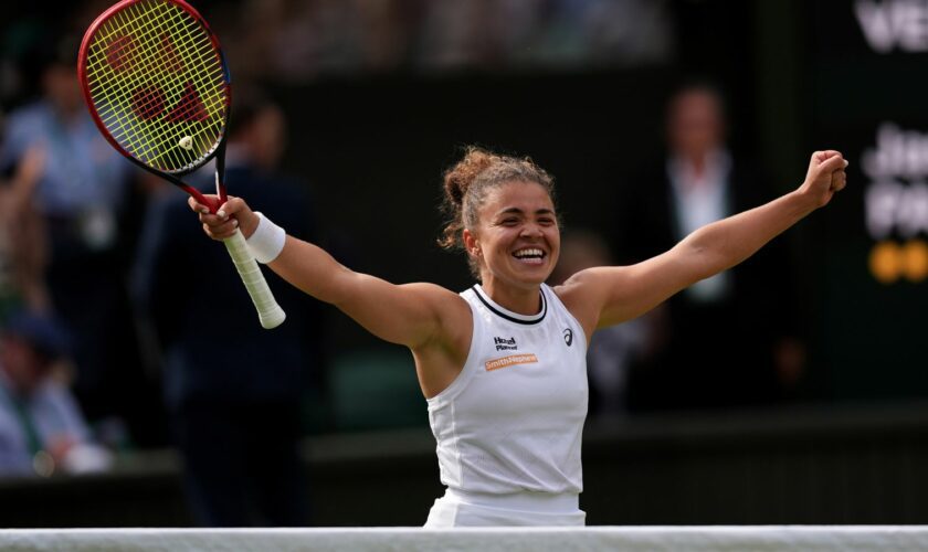 Jasmine Paolini celebrates winning her match against Donna.Vekic on day eleven of the 2024 Wimbledon Championships