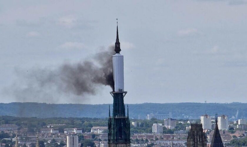 Incendie de la cathédrale de Rouen : ce que l’on sait du feu désormais éteint