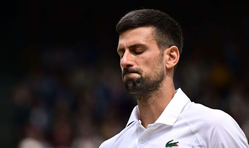 DIRECT. Wimbledon 2024 : Djokovic balayé par Alcaraz dans la première manche de la finale, score et résultat