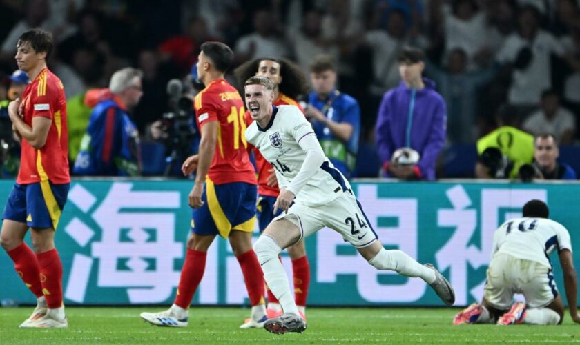 England gleicht gegen Spanien aus