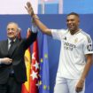 "Je réalise un rêve" : Mbappé présenté aux supporters du Real Madrid