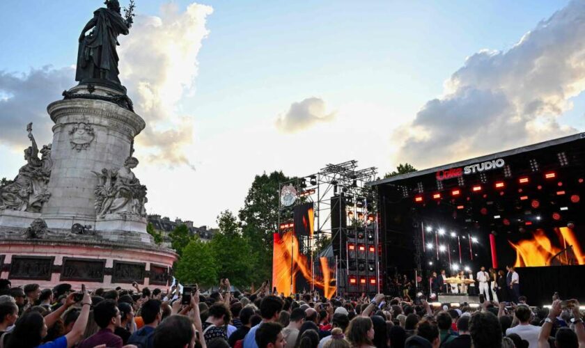 Avec le passage de la flamme, l’enthousiasme pour les JO monte enfin à Paris