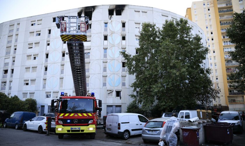 Sept morts dans l'incendie d'un immeuble à Nice : la piste criminelle privilégiée