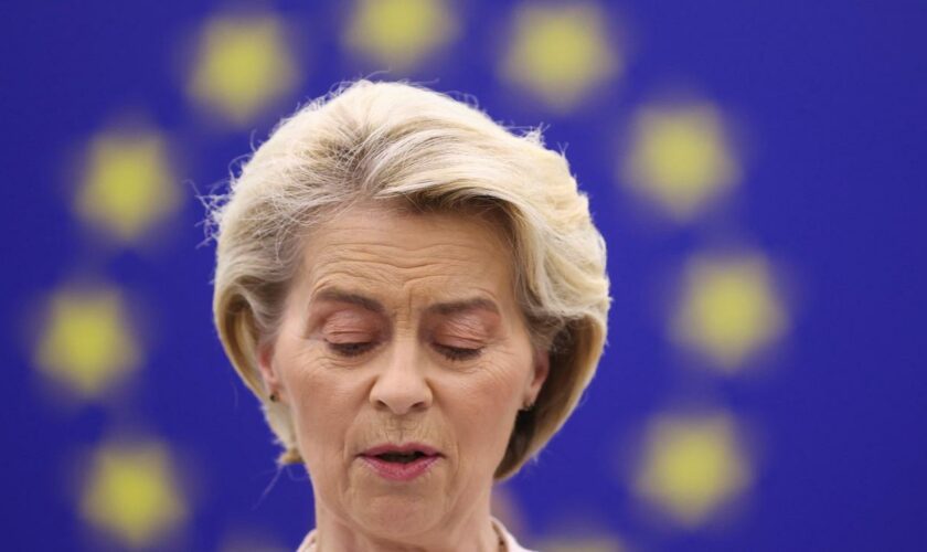 Wahl zur Kommissionspräsidentin: Ursula von der Leyen spricht im EU-Parlament