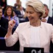 Commission européenne : Ursula von der Leyen reconduite par les eurodéputés pour un second mandat