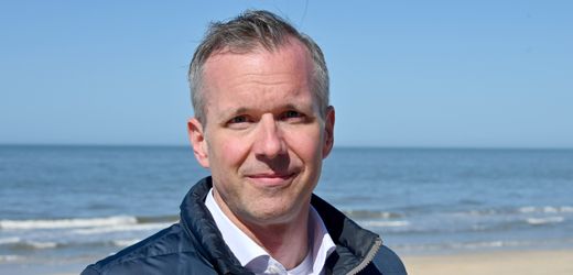 Sylt: Bürgermeister Nikolas Häckel muss sich Abwahlverfahren stellen