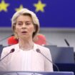 Ursula von der Leyen bleibt EU-Kommissionspräsidentin: Gewählt, aber auch enttarnt