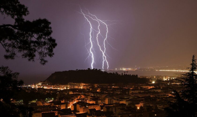 Orages : 12 départements en vigilance orange, Météo France alerte sur des « phénomènes violents »