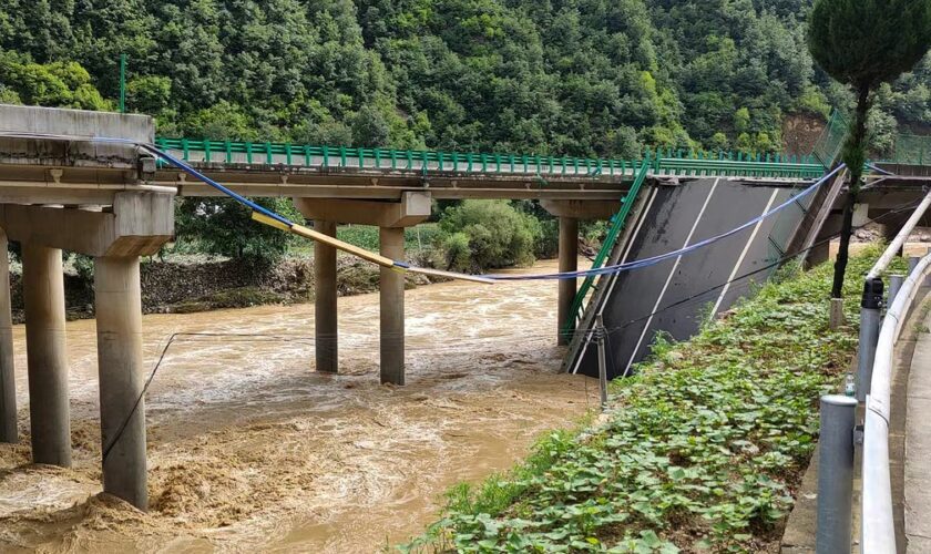 The collapsed bridge in Zhashui County. Pic: Xinhua/AP