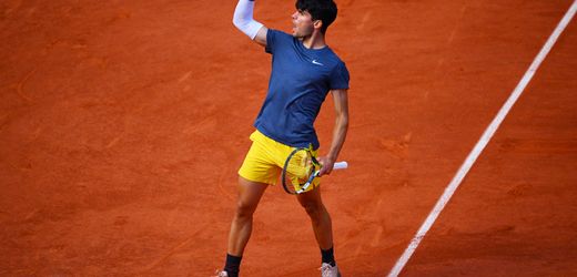 Carlos Alcaraz: Neues Eiffelturm-Tattoo als Erinnerung an French Open-Sieg