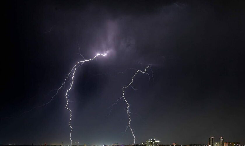 Alerte orage : quels départements sont concernés et à partir de quelle heure ?