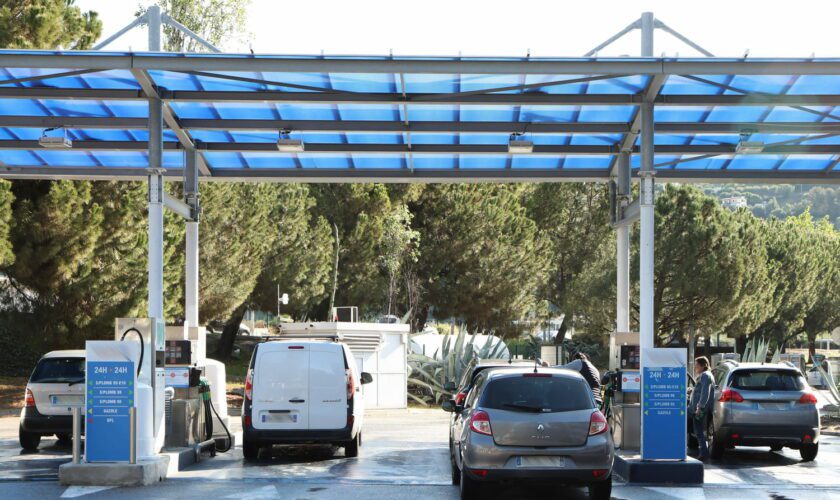 Cette grande enseigne multiplie les opérations, le carburant sera moins cher pour tout le monde cet été