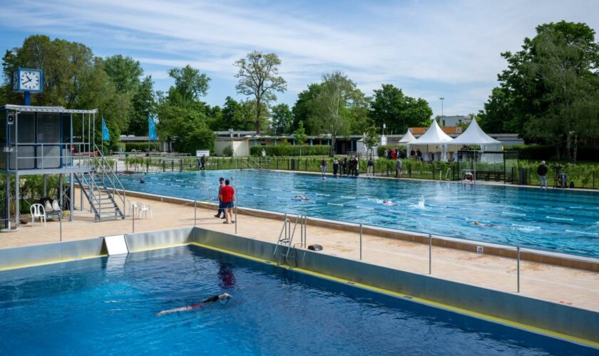 Badegäste müssen Elfjährigen reanimieren – Berliner Freibad komplett geräumt