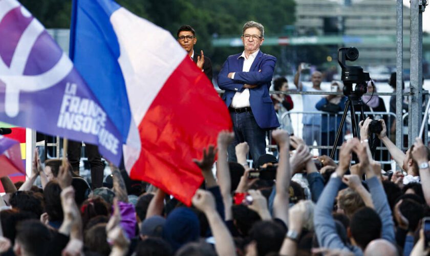 Mélenchon face à la presse étrangère : “Je n’ai pas encore dit que je serai candidat en 2027”