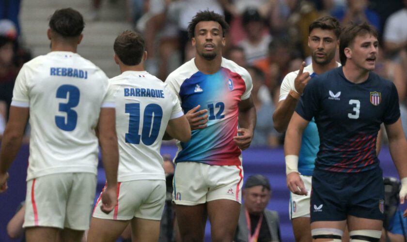 Rugby à 7 aux JO de Paris : la France qualifiée pour les quarts de finale après un nul et une victoire