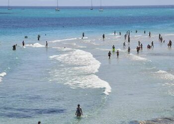 Sardinien: Deutscher ertrinkt bei abendlichem Ausflug aufs Meer