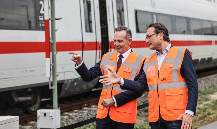 Deutsche Bahn: Volker Wissing kritisiert Deutsche Bahn für mangelnde Pünktlichkeit