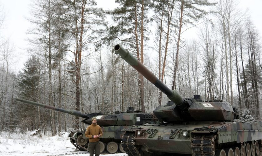 Ukraine : 14 chars Leopard 2 danois et néerlandais livrés à Kiev d’ici la fin de l’été